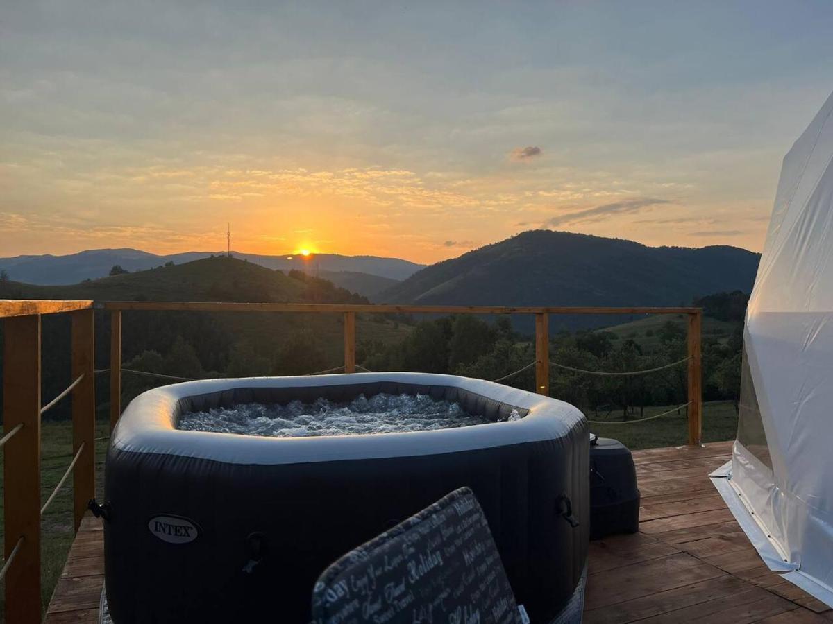 Tranquil Dome - Manta'S Retreat Glamping Cornereva Hotel Ngoại thất bức ảnh