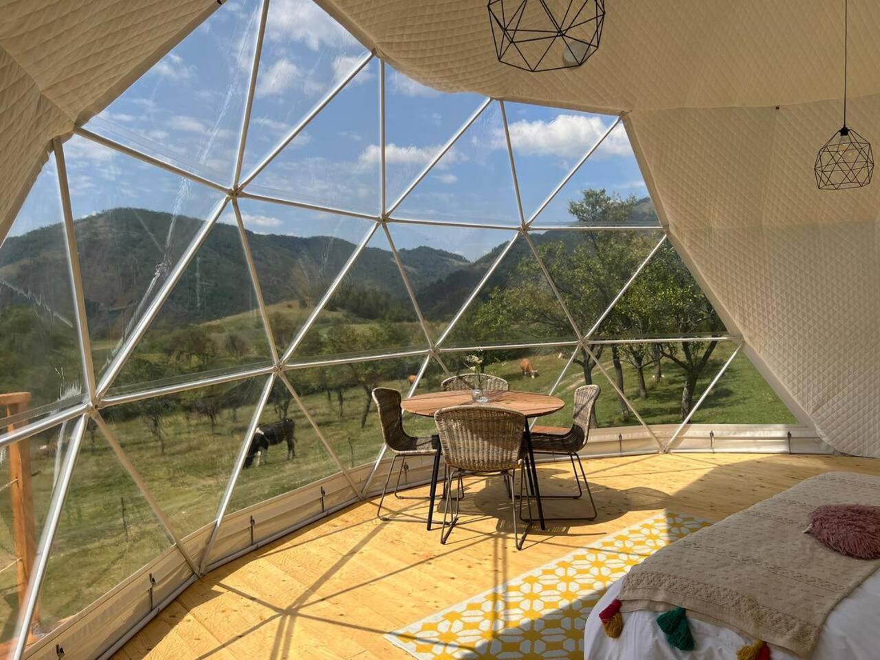 Tranquil Dome - Manta'S Retreat Glamping Cornereva Hotel Ngoại thất bức ảnh