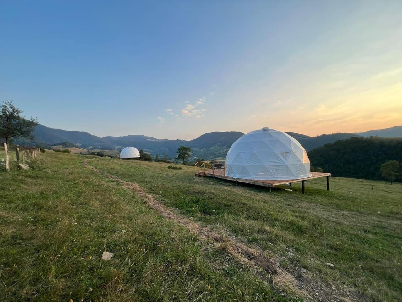 Tranquil Dome - Manta'S Retreat Glamping Cornereva Hotel Ngoại thất bức ảnh