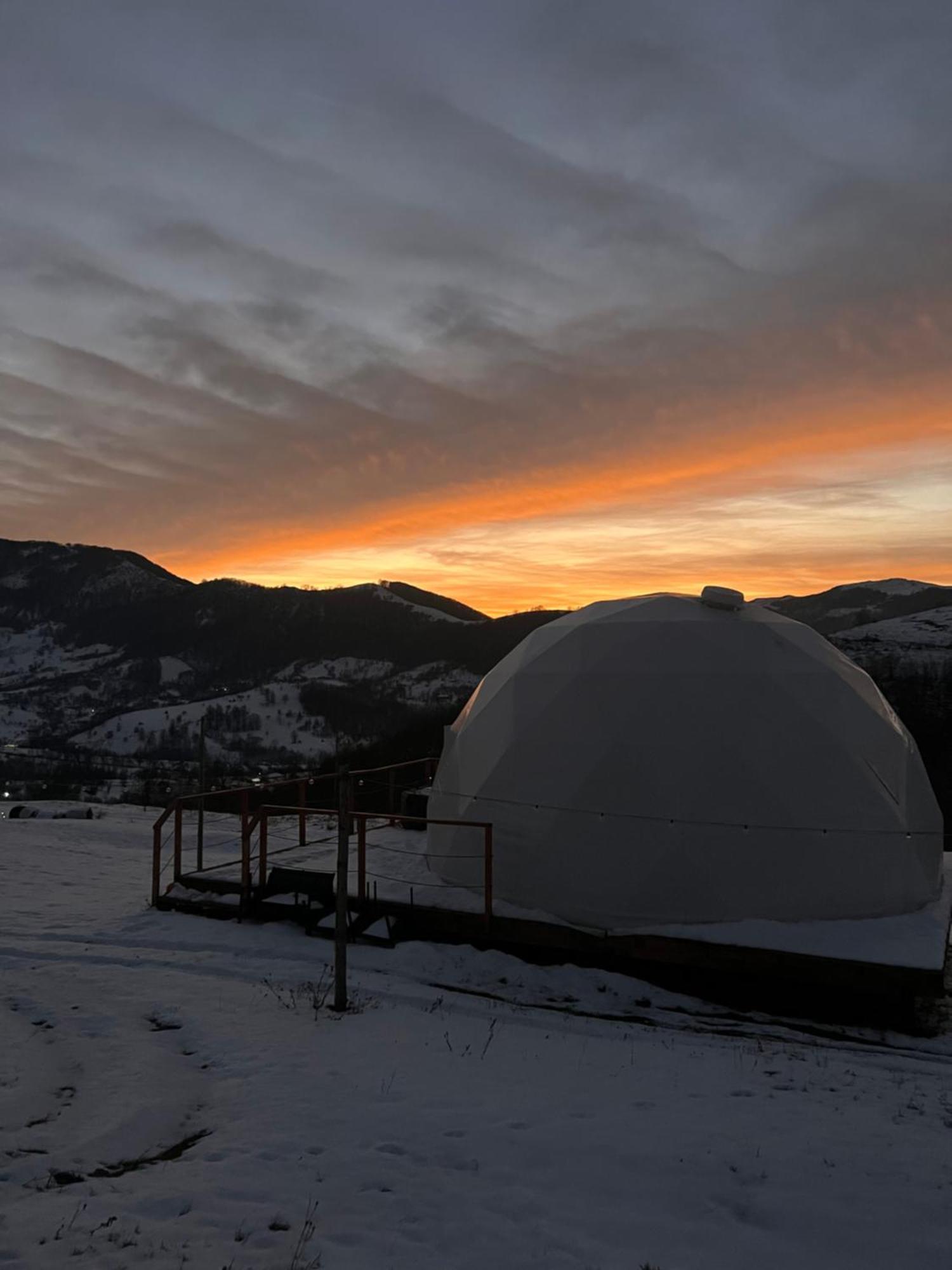 Tranquil Dome - Manta'S Retreat Glamping Cornereva Hotel Ngoại thất bức ảnh